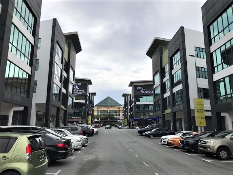 Bandar 16 Sierra Puchong Shop for Sale, Selangor