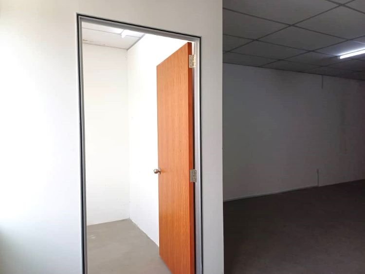 16 Sierra Puchong office for rent