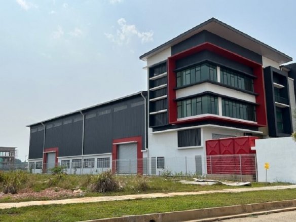 Experience Growth and Success at Serenia Industrial Park