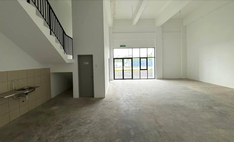 Experience Growth and Success at Serenia Industrial Park