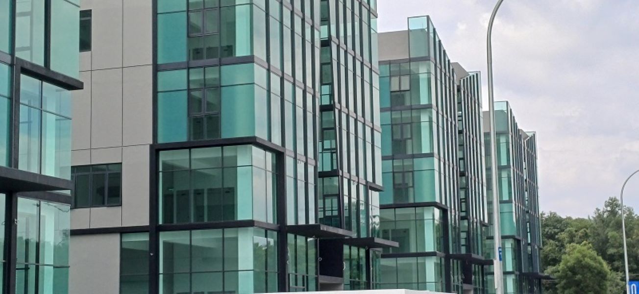 Novus Business Park, Factory Warehouse