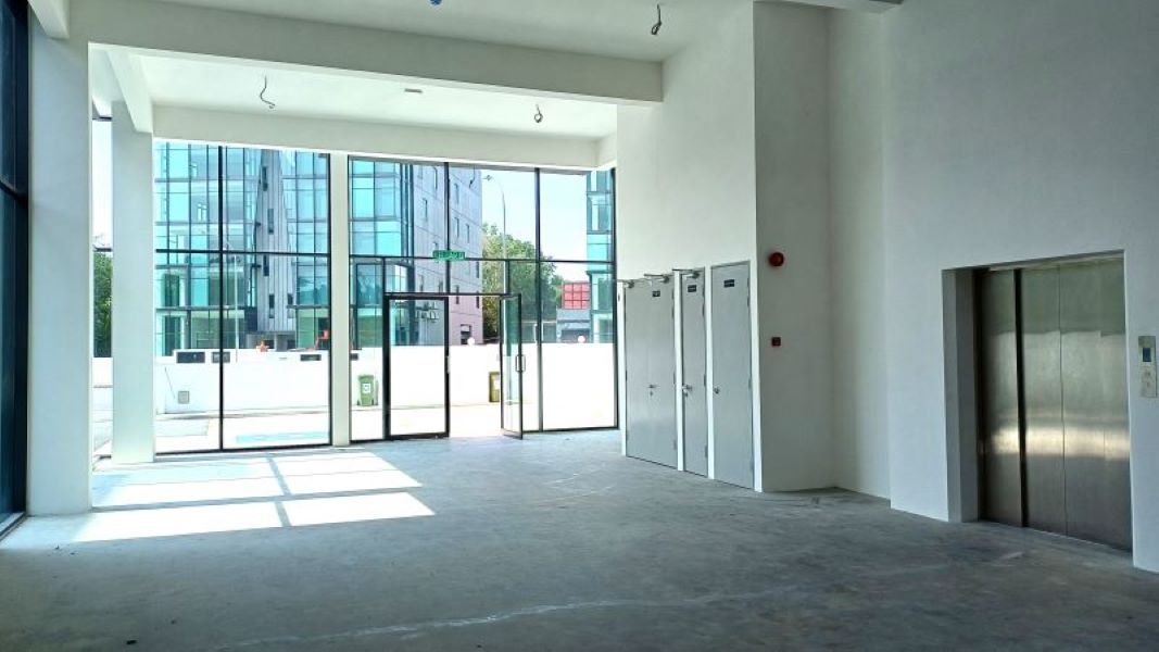 Novus Business Park, Factory Warehouse