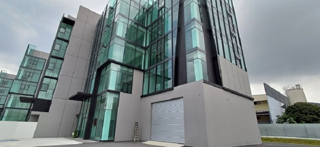 Novus Business Park, Factory Warehouse