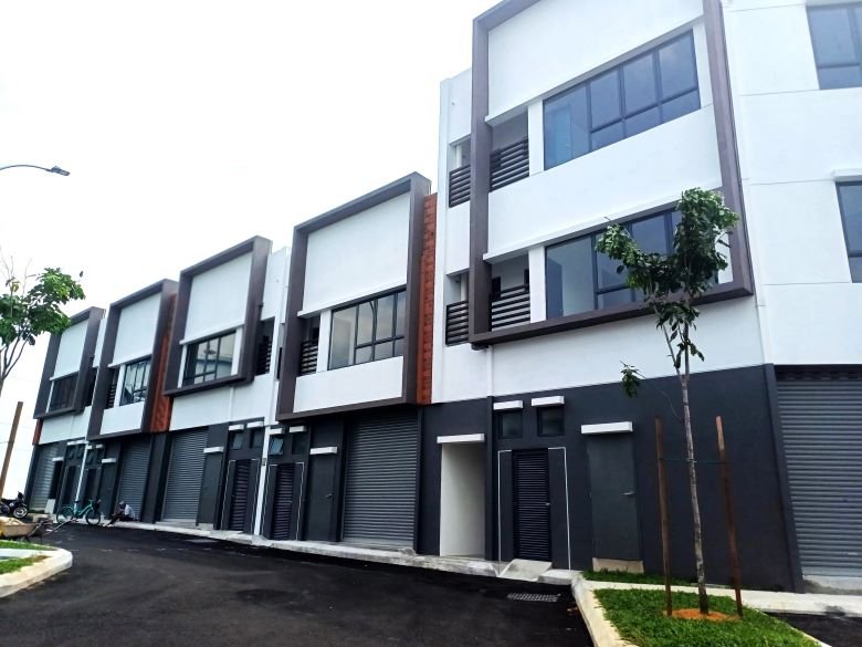 Jade Square 2 Kajang, Inter and Corner shop for rent