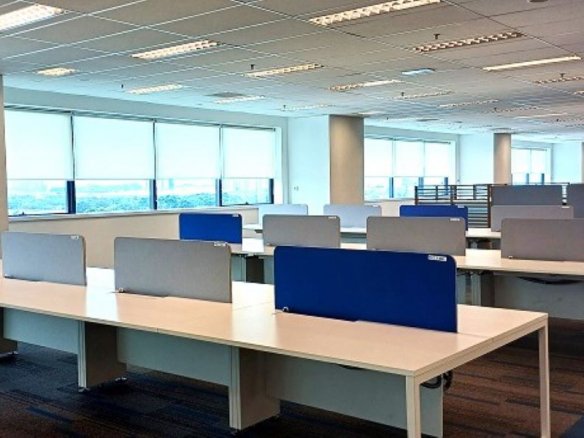 PFCC Puchong Corporate Office Centre, LRT and amenities