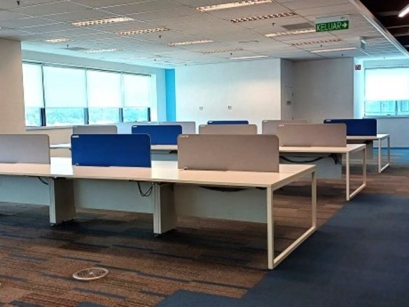 PFCC Puchong Corporate Office Centre, LRT and amenities