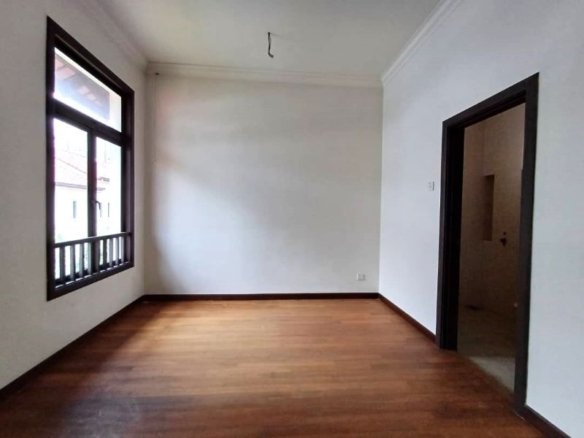 Bandar Kinrara BK9 - Bungalow House for Sale, Puchong
