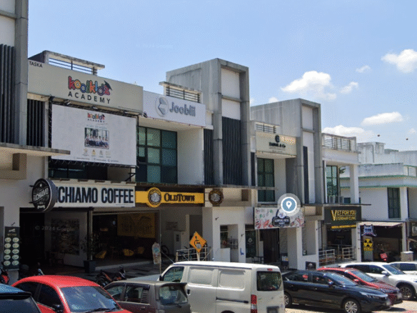 Shop for Sale at Denai Alam, Shah Alam - Investment or Own use