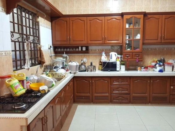 2-Story Landed House for Sale in Klang, Selangor - Family Home