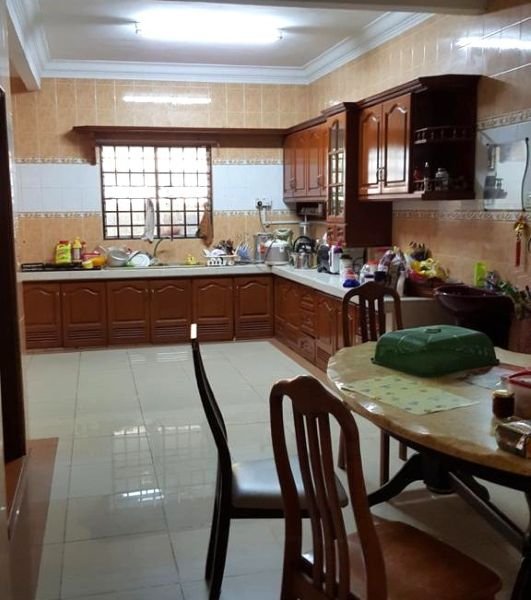 2-Story Landed House for Sale in Klang, Selangor - Family Home