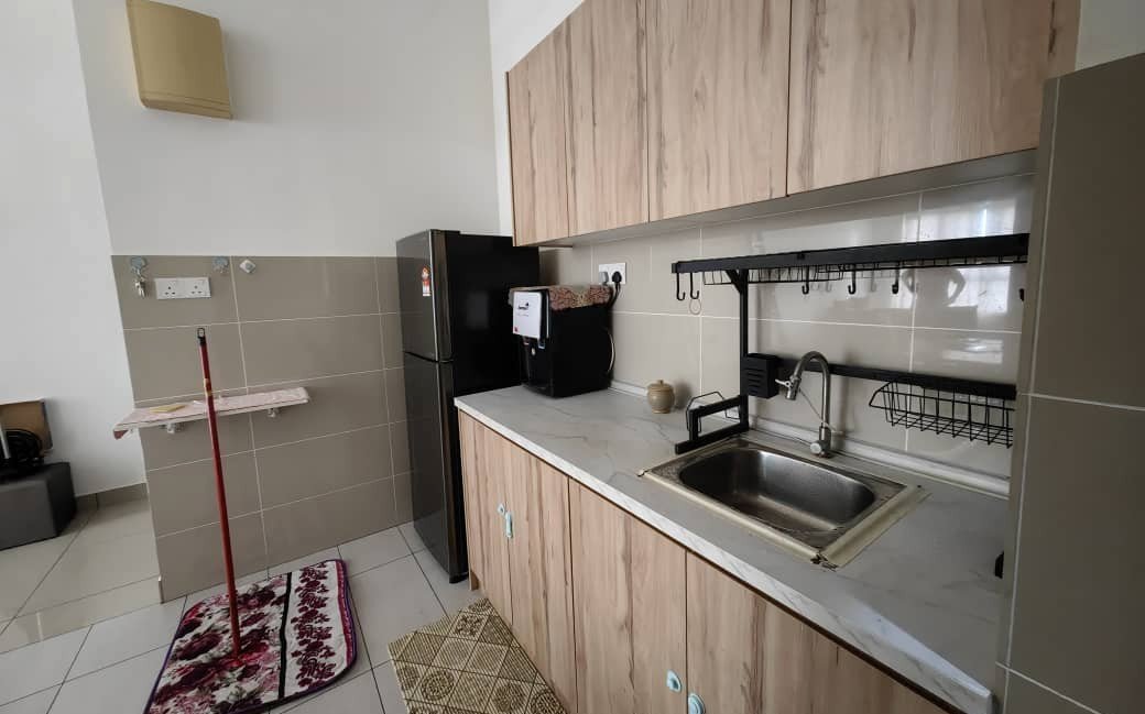Zentrol Residence @ 16 Sierra - Service Apartment Near MRT