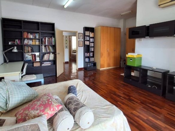 Bandar Puteri Puchong Landed House for Sale - Near Amenities