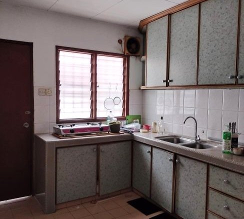 House for Sale in Subang Jaya Ideal Living near Amenities