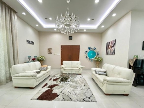 Subang Jaya Bungalow for Rent | Spacious with Pool