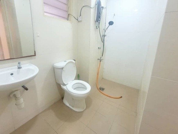 BK5 House for Sale Puchong | Near Amenity | LRT & Pavilion Mall