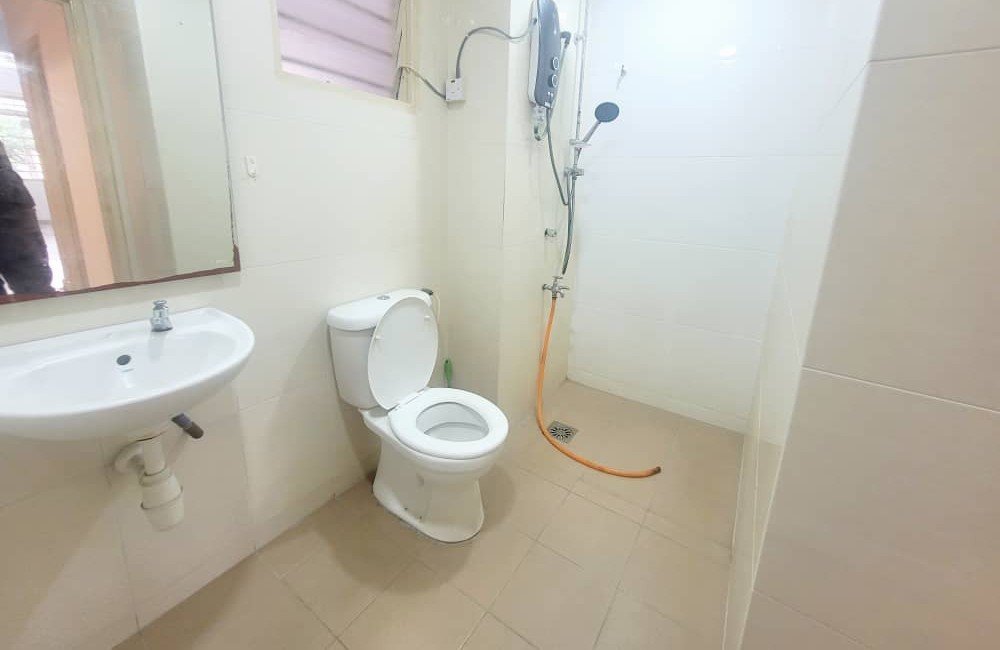 BK5 House for Sale Puchong | Near Amenity | LRT & Pavilion Mall