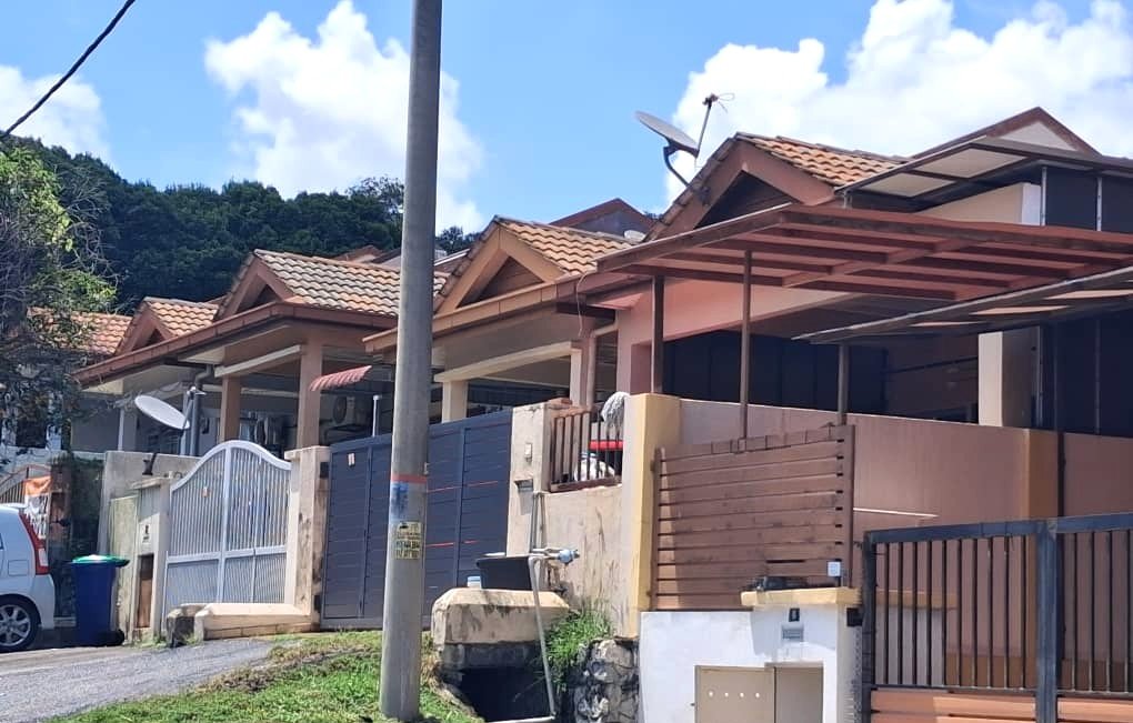 One Story House for Sale in Puncak Jalil Affordable Landed Home