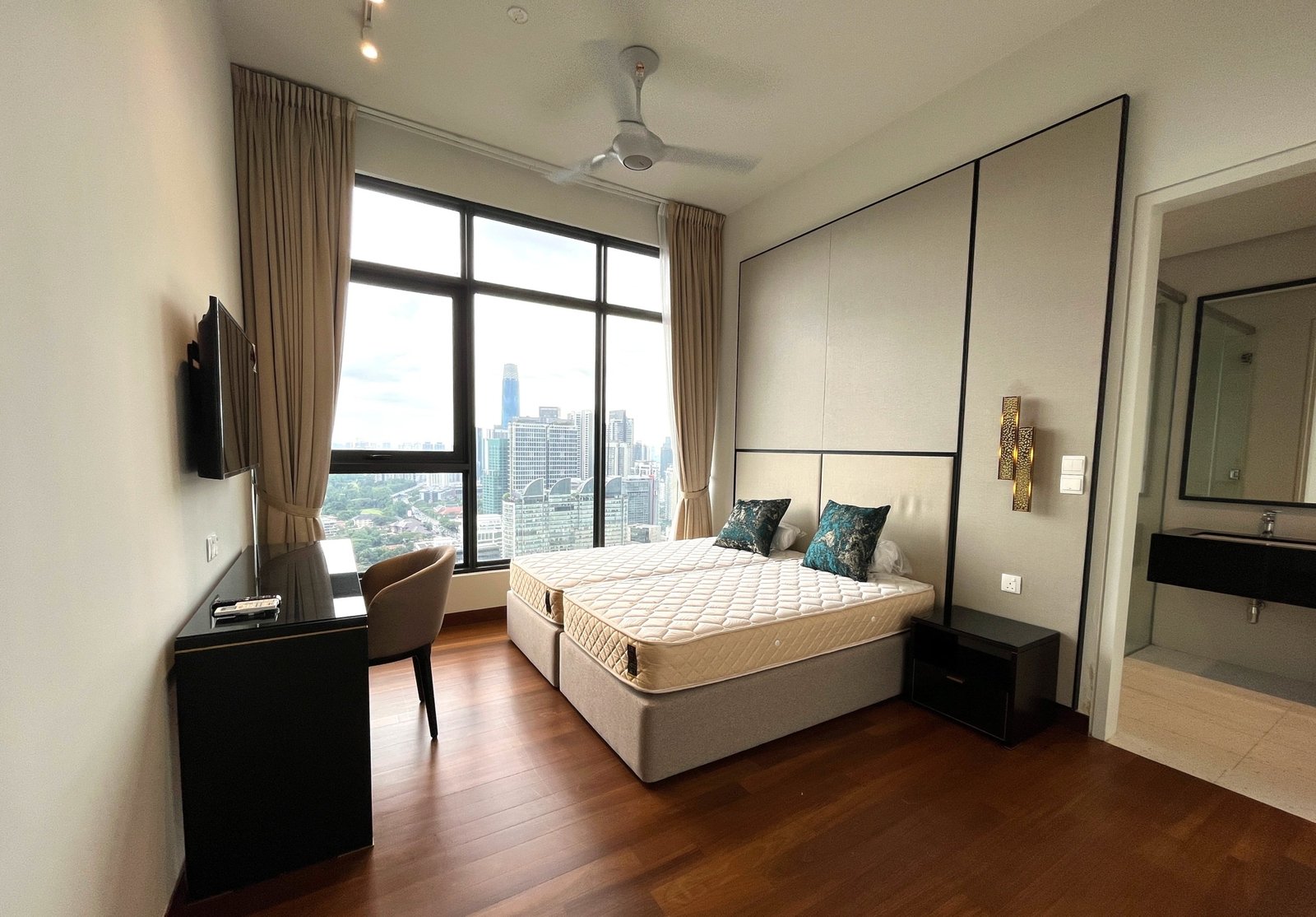 Oxford Residence for Rent KL 1+1 Bedrooms Fully Furnished