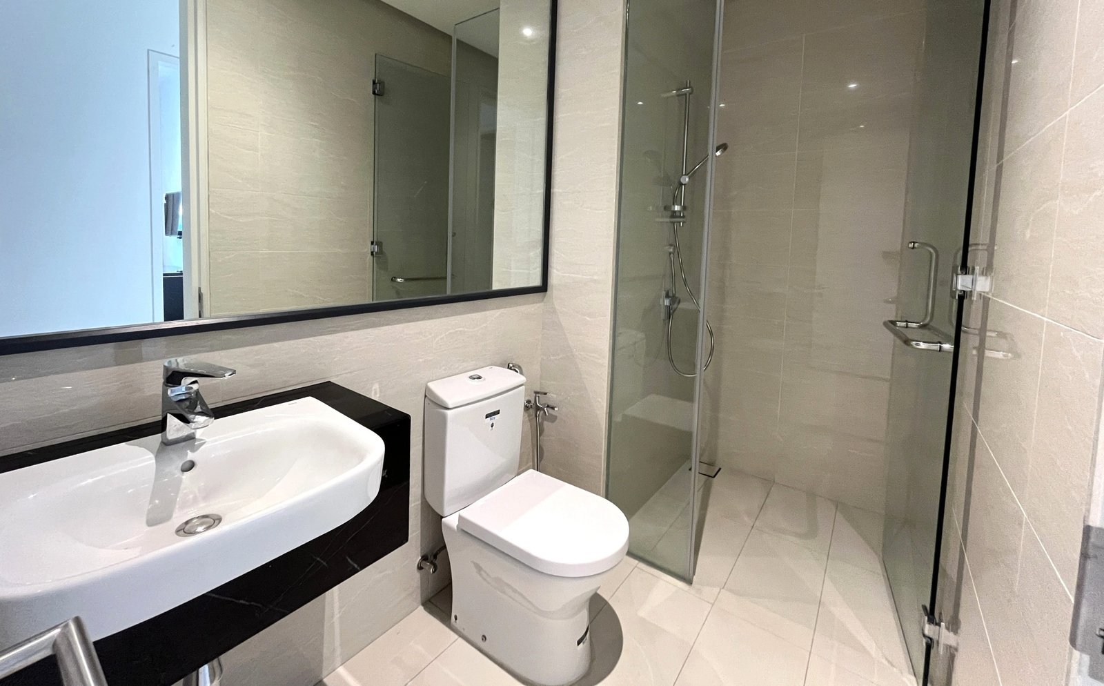 Oxford Residence for Rent KL 1+1 Bedrooms Fully Furnished