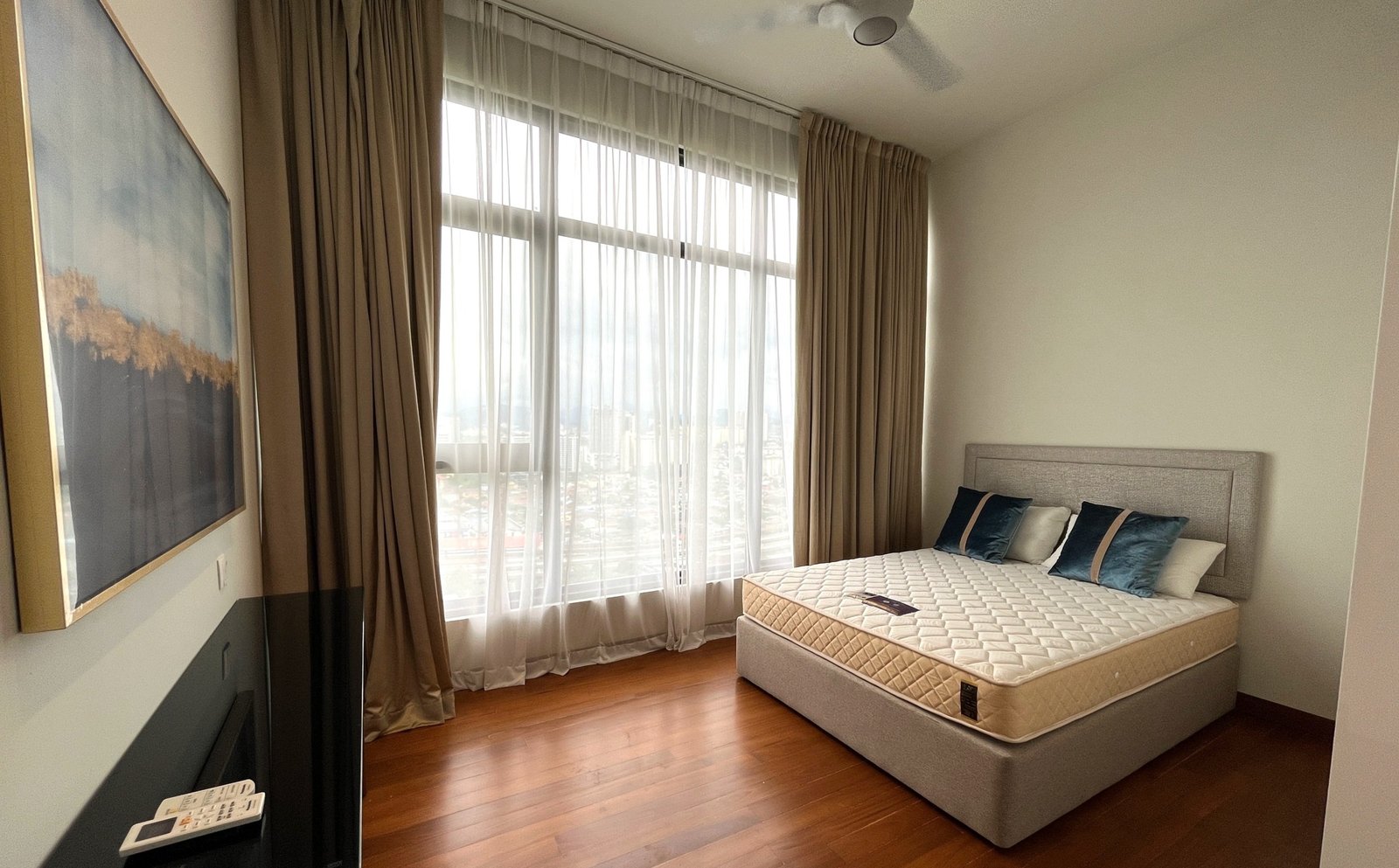 Oxford Residence for Rent KL 3+1 Bedrooms Fully Furnished