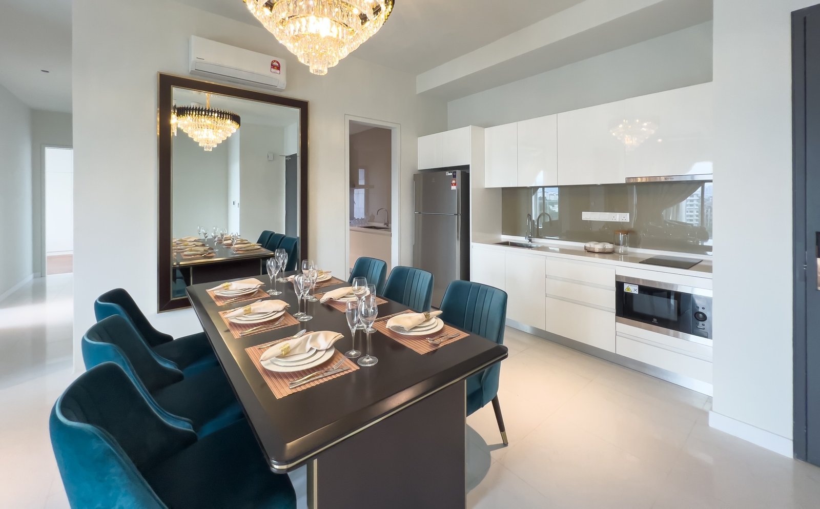 Oxford Residence for Rent KL 3+1 Bedrooms Fully Furnished