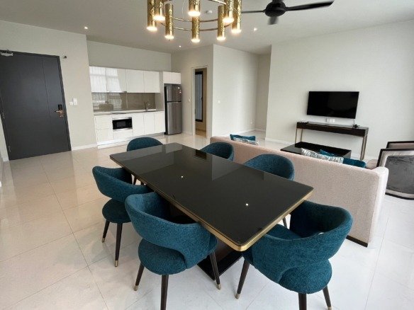 Oxford Residence @ Pavilion Embassy | 2+1 Bedrooms, Furnished