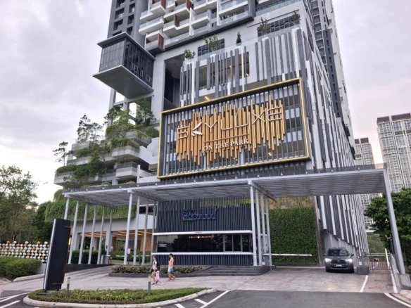 Skyluxe Bukit Jalil Freehold Residence for Sale Next to Park