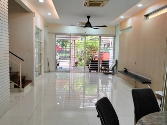 Taman Esplanad Bukit Jalil House for Sale Freehold, Renovated