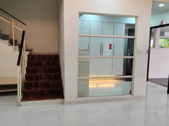 Taman Esplanad Bukit Jalil House for Sale Freehold, Renovated