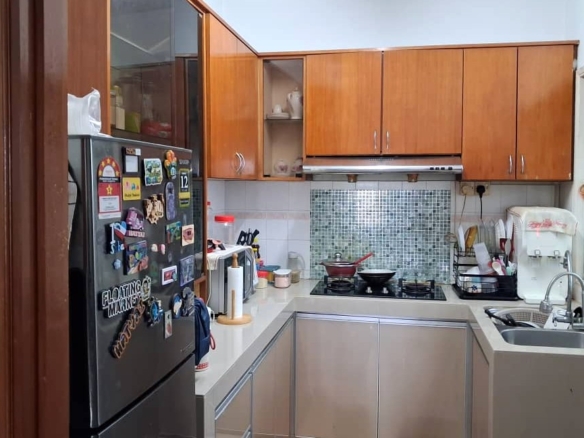 D'Kiara Apartment Puchong for Sale Freehold , Opposite Park