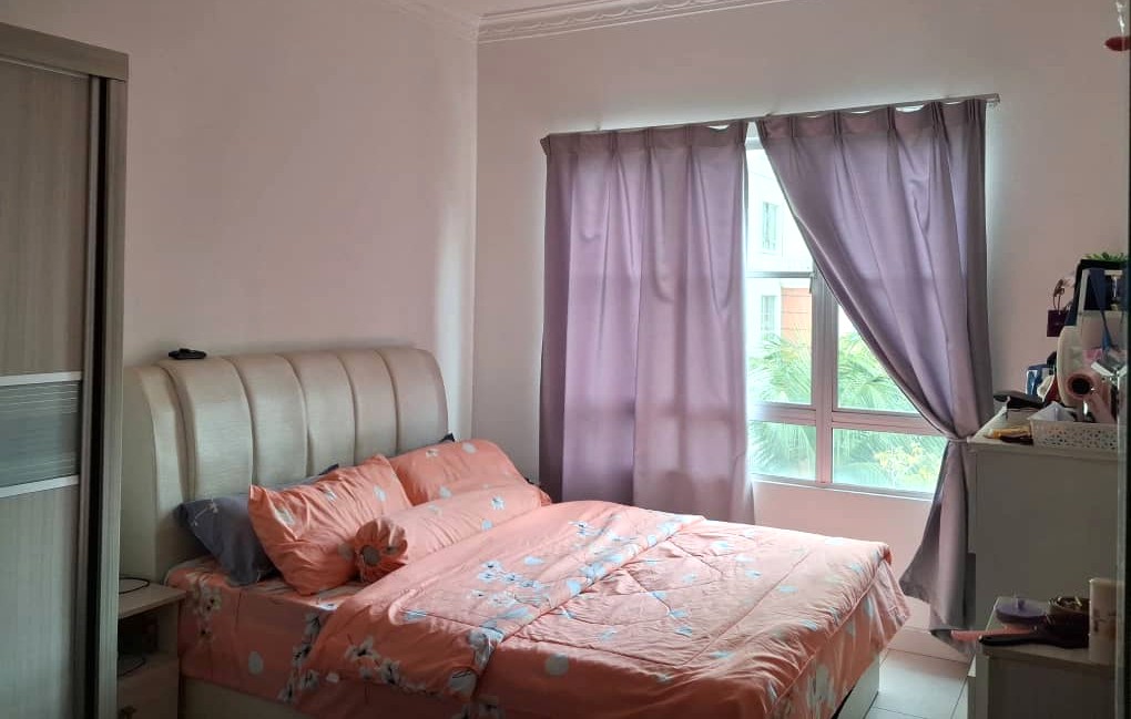 D'Kiara Apartment Puchong for Sale Freehold , Opposite Park