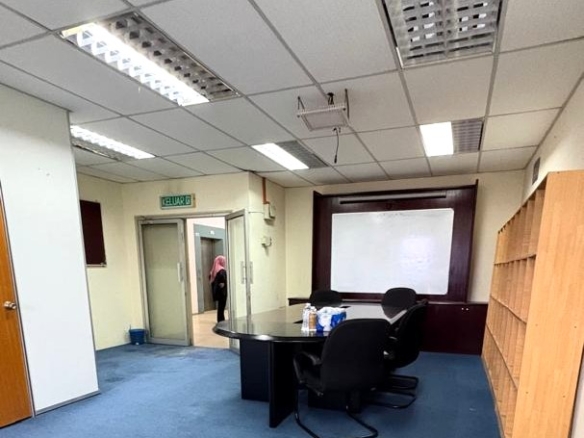 Puchong Prima Office for Sale Freehold, Near LRT & High Traffic
