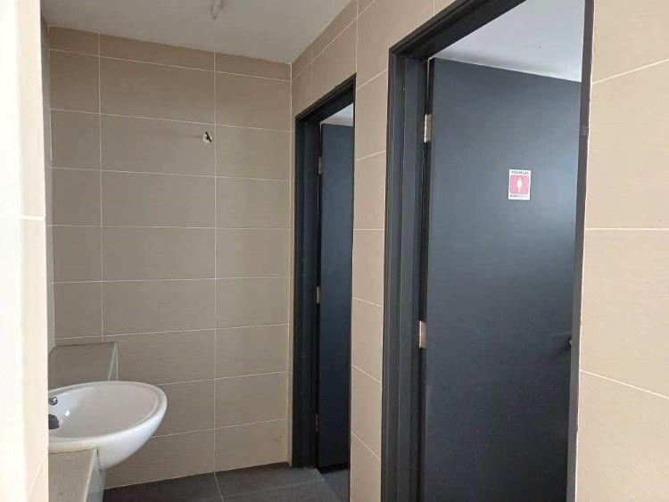 24x80 Office for Rent in Puchong Near MRT and Modern Amenities