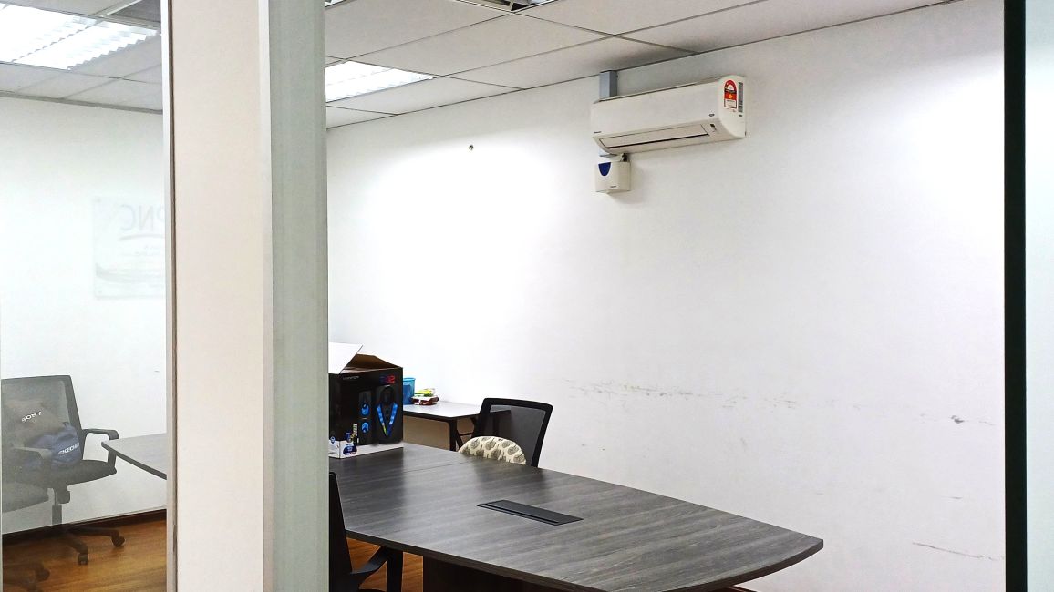 Office for Rent in Puchong - 1920 sq ft Fully Furnished