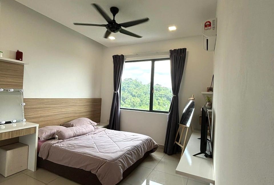 Renovated Z Residence Bukit Jalil for Sale Move-in Ready Condo