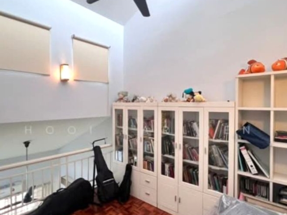 USJ 11 House for Sale - Freehold Extended Kitchen, Subang Jaya