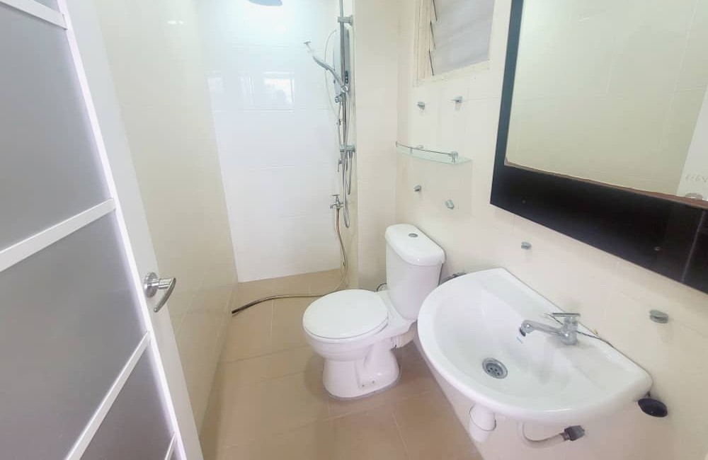 4 Bedrooms House for Rent in Bandar Kinrara LRT & Pavilion Mall