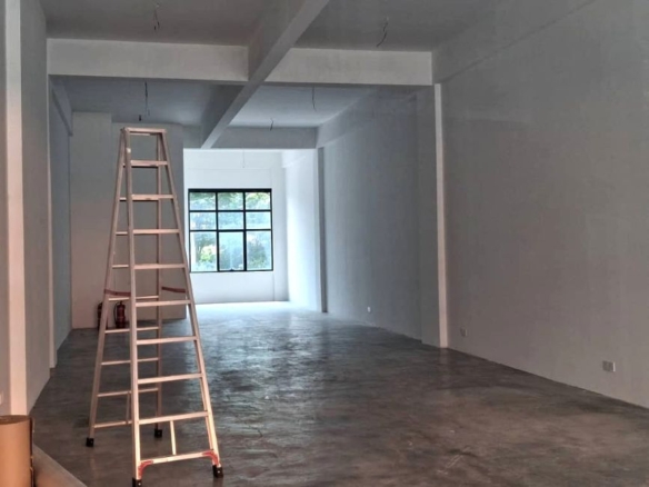Aman Elite Cheras Ground floor Shop for Rent Main Road Frontage