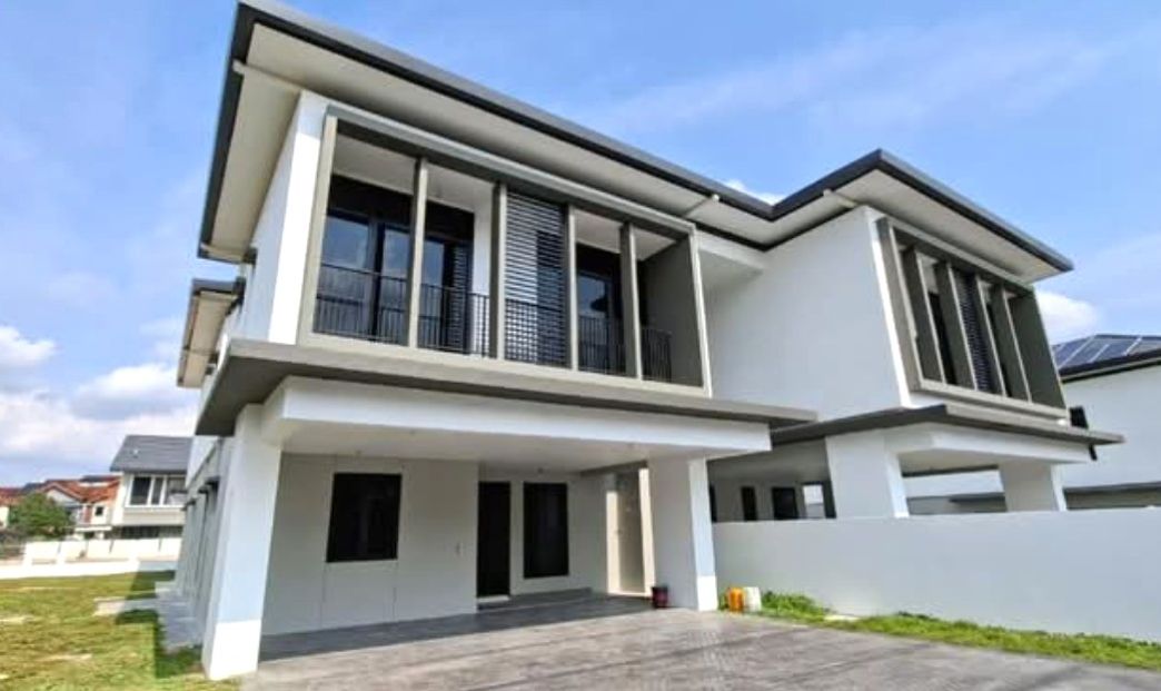 Anggun Villa BK8 Semi d House for Sale Bandar Kinrara