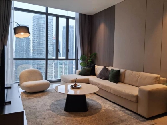 Luxury Condo for Sale & Investment KLCC 754 sq ft 1 Bedroom