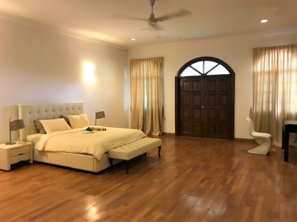 Beverly Row Luxury Bungalow for Rent IOI Resort City, Putrajaya
