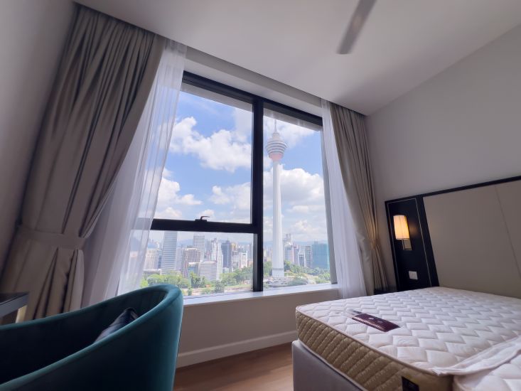 Pavilion Ceylon Hill 1 Bedroom Condo for Sale Fully Furnished