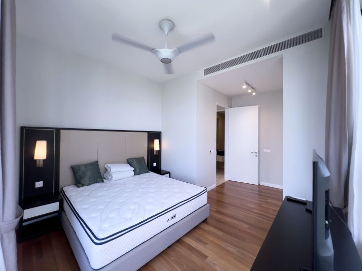 Pavilion Ceylon Hill Condos for Sale Freehold, Furnished