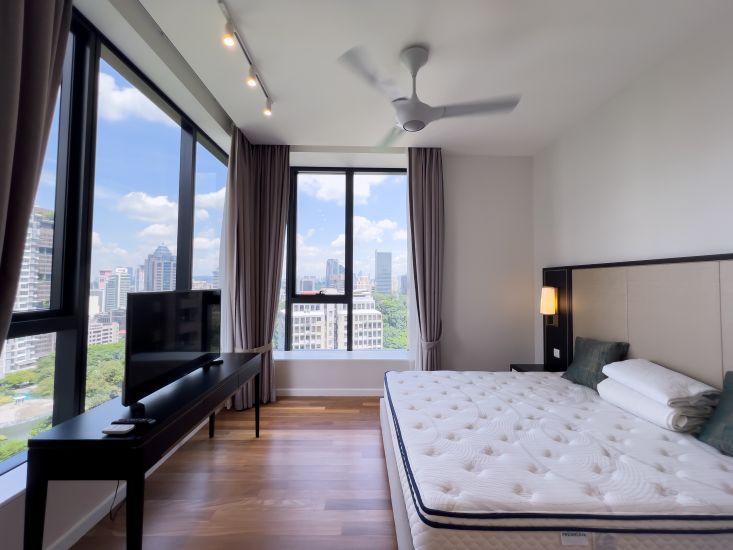 Pavilion Ceylon Hill Condos for Sale Freehold, Furnished