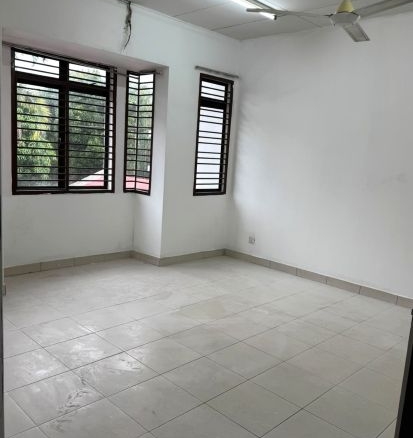 Bandar Puteri Klang 2-storey Terrace House for Sale Freehold