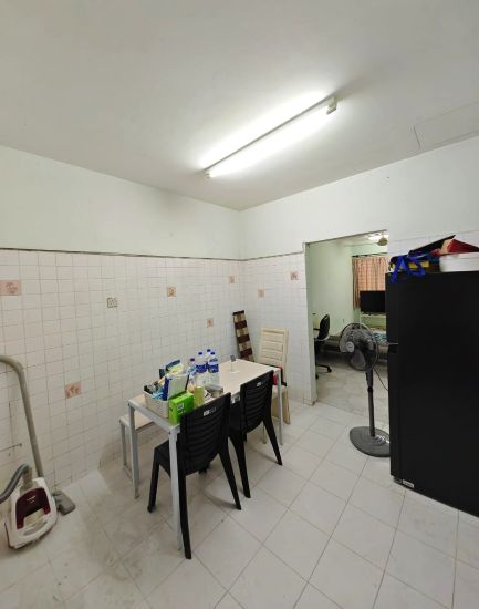 Single Storey Terrace House for Sale in Seri Serdang 18 x 60